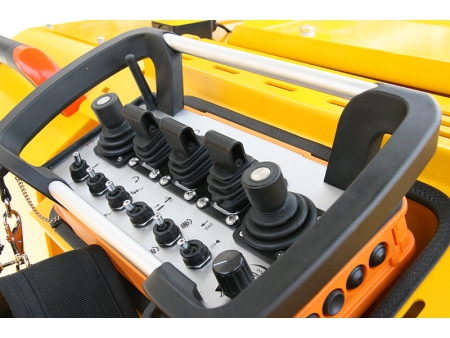 Гидравлическая анкерная буровая установка HT92-D (Минимальное сечение: 2,8 м)