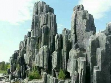 Ландшафтная искусственная пещера