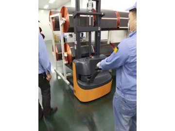 Электроштабелер XEA г/п 1000 - 2000 кг