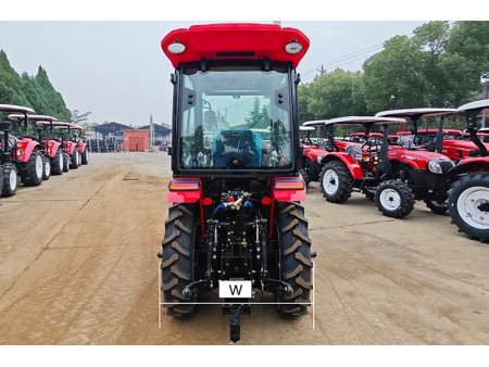 Узкий трактор / Садовый трактор, 35-55 л.с.