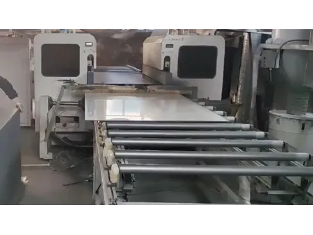 Двусторонний станок с ЧПУ для торцевого фрезерования стеновых панелей