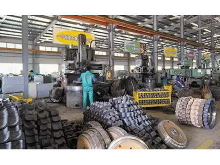 Опорный каток для экскаватора Volvo EC950