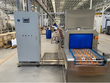 Автоматическая туннельная мойка для ящиков