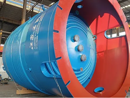 Эмалированный реактор с рубашкой из полутруб