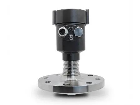 Бесконтактный радарный уровнемер