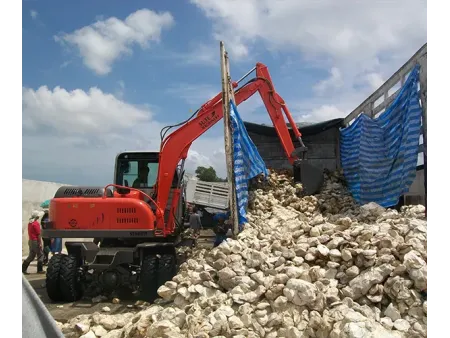 Колесный экскаватор ST608W