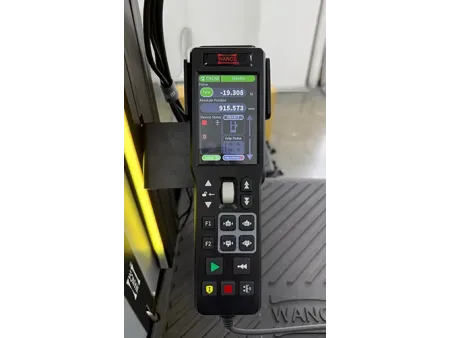 Двухколонная электромеханическая универсальная испытательная машина, настольного исполнения