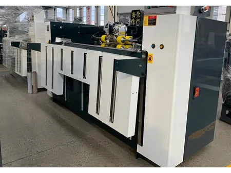 Полуавтоматическая проволокошвейная машина (одноголовочная)