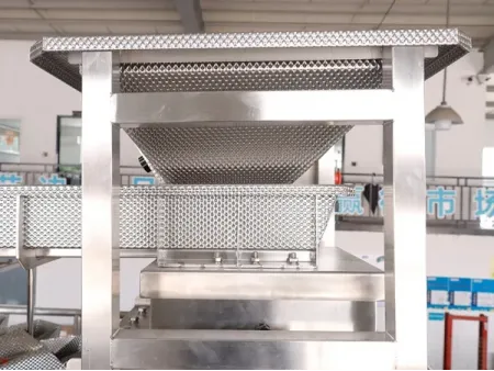 Машина для фасовки в готовые пауч-пакеты с 2 дозирующими головками