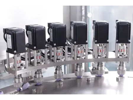 Машины для розлива и укупорки в пауч-пакеты со штуцером