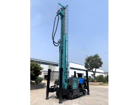 Буровая установка для бурения скважин на гусеничном ходу KW280