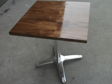 Складной обеденный стол с меламиновым покрытием